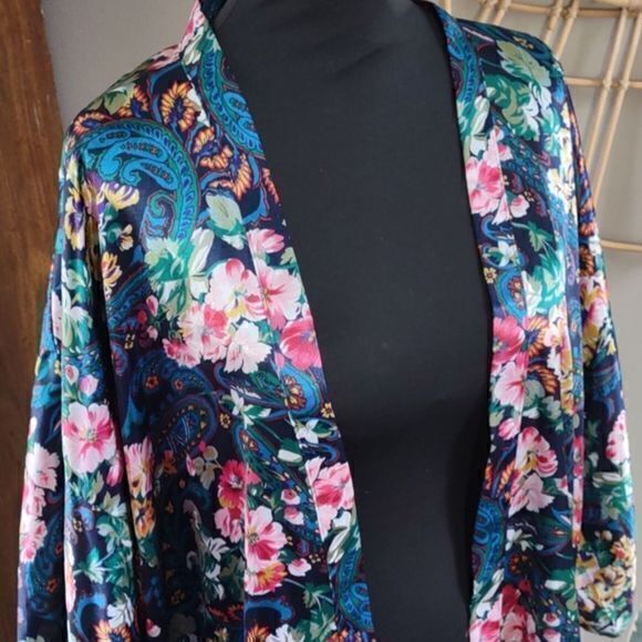 Victoria's Secret Gold Label‎ Blue/Green Paisley Vintage Robe OSFA - Picture 3 of 14